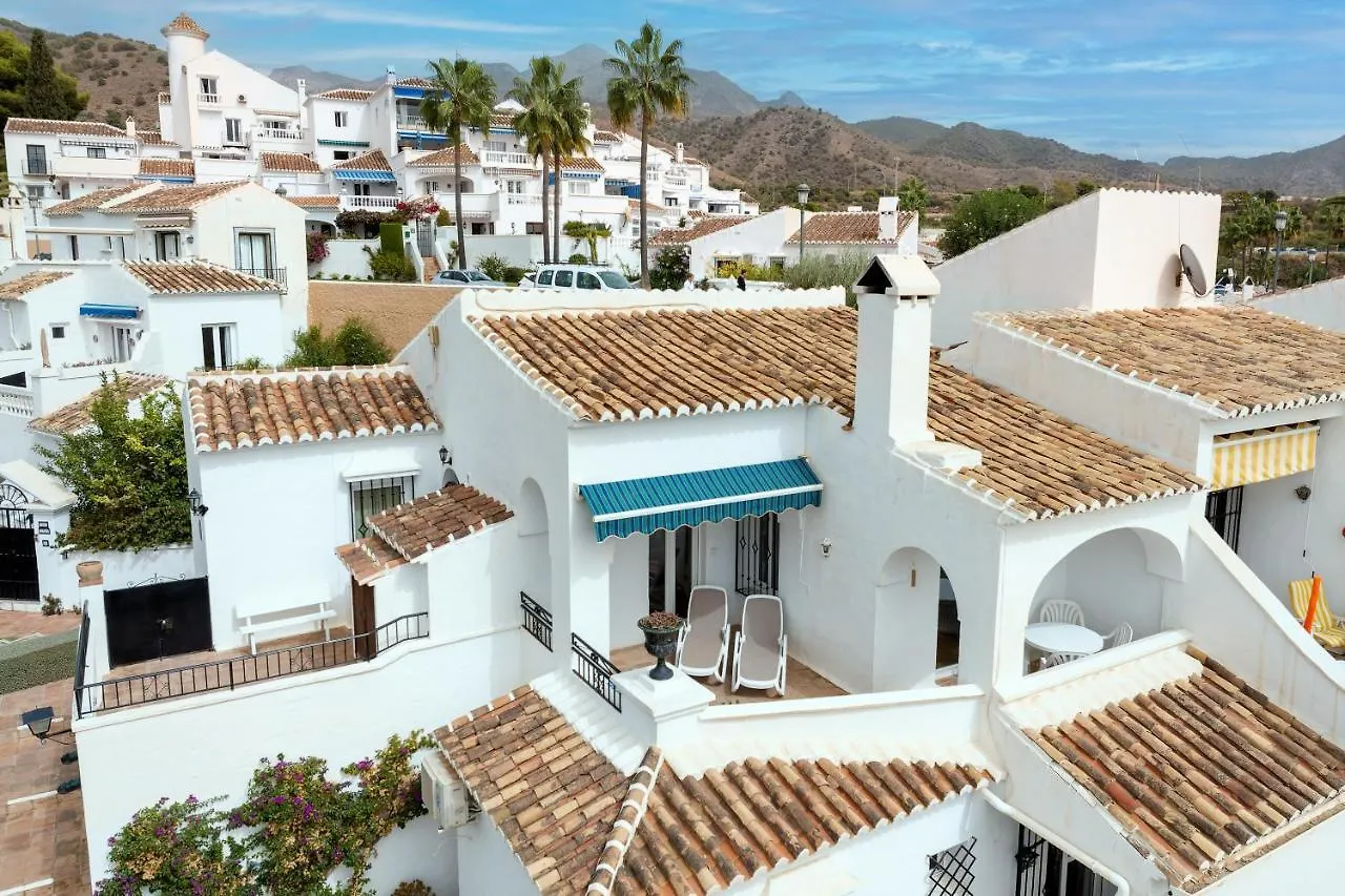 Casablanca 31 El Oasis Capistrano Villa Nerja Holiday home