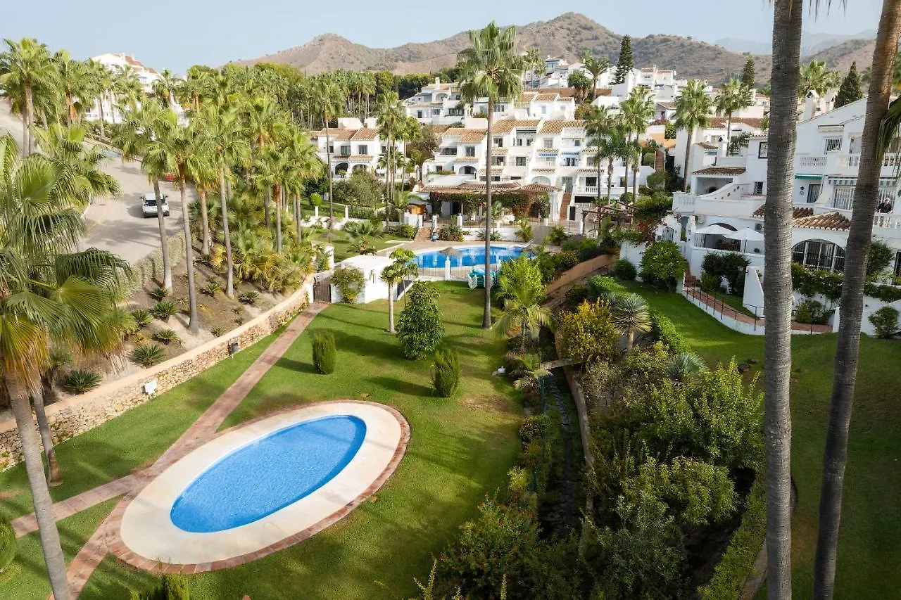 Casablanca 31 El Oasis Capistrano Villa Nerja 0*,